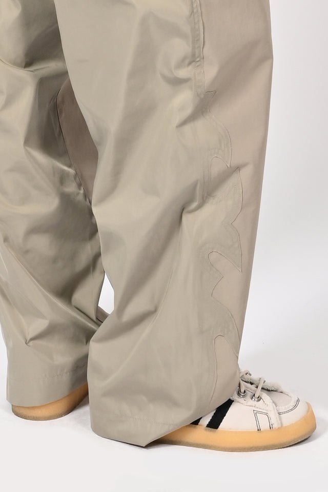 Wave Seam Nylon Pant