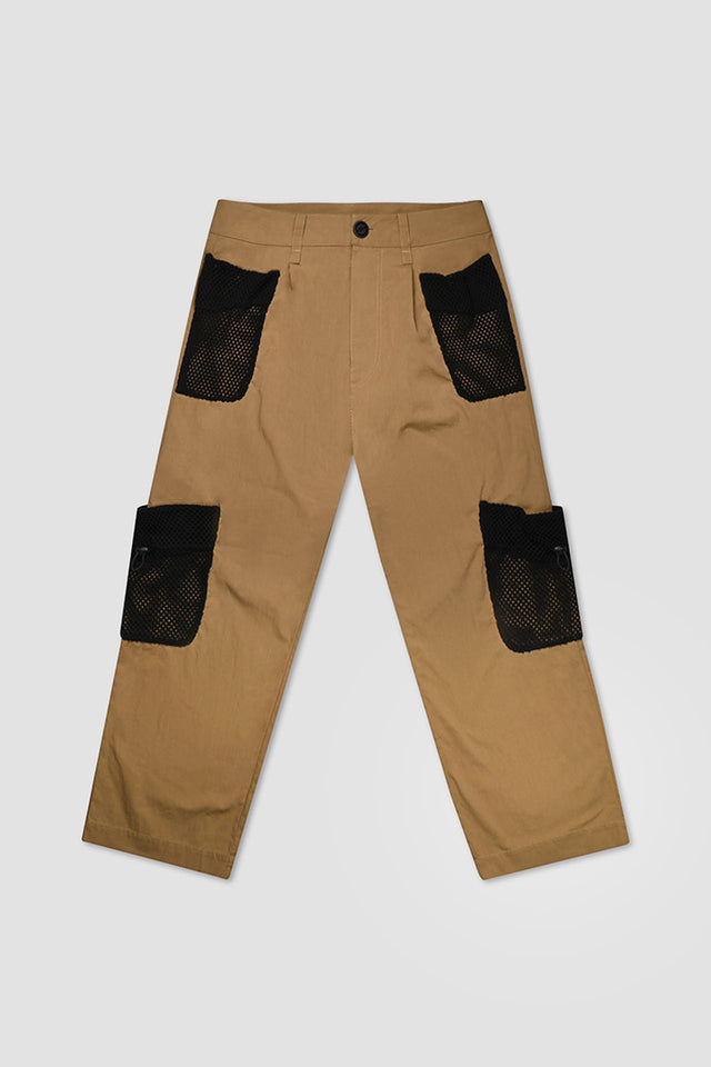 Cargo pants pockets in front best sale